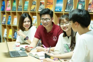 Sinh viên Trường ĐH Bách khoa Hà Nội. Ảnh: NTCC