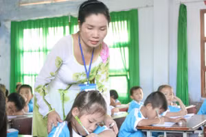 Địa phương, trường sư phạm đang vào cuộc để đào tạo giáo viên đáp ứng yêu cầu đổi mới.