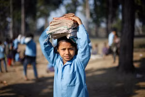 Khoảng hai triệu trẻ em trong độ tuổi đi học không được đến trường trên khắp Nepal. Ảnh: Nepalitimes