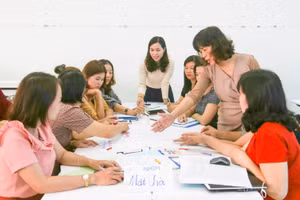 GV Đà Nẵng tham gia bồi dưỡng tập huấn CT - SGK mới. 