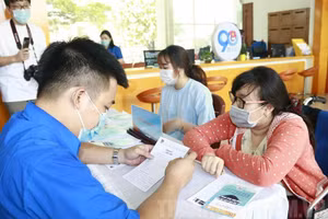 Tổ chức Đoàn thanh niên, Hội sinh viên các trường ĐH là địa chỉ tin cậy để tân sinh viên tham gia tư vấn việc làm, chỗ trọ. Ảnh minh họa