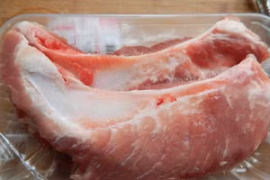 Hai bộ phận của lợn rẻ như cho nhưng cực giàu dinh dưỡng, 90% chị em không biết