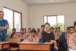 Quỹ Hoa Sen của Kushal hiện đang hỗ trợ 1.200 học sinh Gurugram, Ấn Độ nghèo.