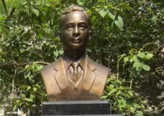 Lê Văn Thiêm: Người Việt đầu tiên nhận bằng tiến sĩ toán 