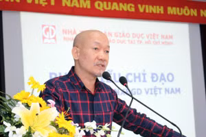 GS.TS Vũ Văn Hùng.