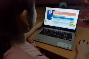 Sơn La có 215.926 học sinh chưa đủ điều kiện học trực tuyến. Ảnh: Ngọc Diệp
