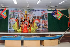 Trường THPT Thuận Hưng, quận Thốt Nốt (TP Cần Thơ) đổi mới đánh giá học sinh dưới hình thức “Sân khấu hóa Văn học”. Ảnh tư liệu 