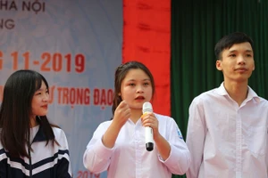 Học sinh Trường THPT Lưu Hoàng.