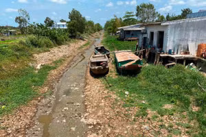 Biến đổi khí hậu ảnh hưởng nghiêm trọng đến sinh kế người dân ĐBSCL. Đây cũng là nguyên nhân khiến tình trạng di dân gia tăng.