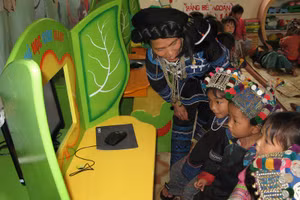 Cô trò Trường MN Y Tý huyện Bát Xát, Lào Cai.	Ảnh: Đức Trí