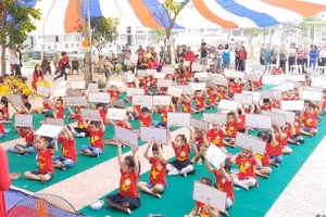 Chương trình Rung chuông vàng trang bị kiến thức, kỹ năng tiền lớp 1 cho trẻ có sự tham gia của phụ huynh.