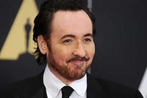 Nam diễn viên lão luyện John Paul Cusack.