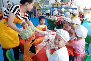 Giờ lên lớp của các cháu Trường MN Nghĩa Trung, huyện Hải Hậu, tỉnh Nam Định (ảnh chụp thời điểm chưa giãn cách vì dịch Covid-19).