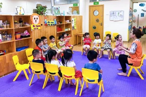 Cô và trò Trường MN Ecokids (Bắc Từ Liêm, Hà Nội).