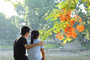 Tình yêu học sinh - mối lo của gia đình và xã hội. Ảnh: IT