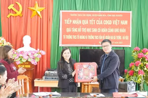 Công đoàn Giáo dục Việt Nam với nhiều hoạt động chăm lo đời sống nhà giáo. 