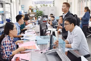 Đảm bảo tiền lương là điều kiện để thúc đẩy tăng năng suất lao động. Ảnh minh họa.