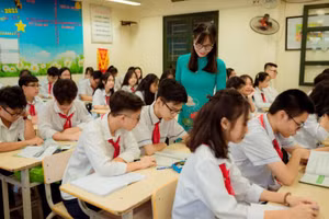 Học sinh khối 6 năm học 2020 - 2021 Trường THCS Lương Yên, Hai Bà Trưng, Hà Nội. Ảnh: Đức Hạnh
