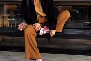 Ba đôi giày chị em luôn cần, phối với váy và quần đều đẹp cho cả xuân - hè