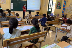 Tăng cường đầu tư cơ sở vật chất trường lớp để dạy học hiệu quả tại Trường PTDTBT Tiểu học & THCS Hầu Thào (Thị xã Sa Pa - Lào Cai). Ảnh: NTCC