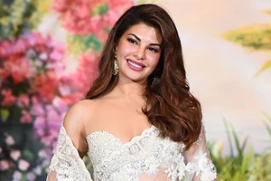 Nữ diễn viên người Sri Lanka, Jacqueline Fernandez, thành danh tại kinh đô điện ảnh Bollywood.