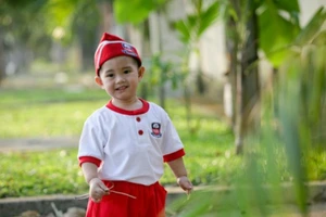 Cha mẹ có thể trò chuyện để hiểu rõ điều con mong muốn. Ảnh minh họa.