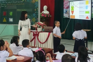 Giờ học Toán của HS lớp Một Trường Tiểu học Núi Thành (quận Hải Châu, TP Đà Nẵng). 