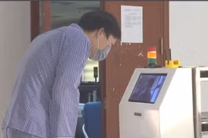 Vibot-2 được nâng cấp tính năng màn hình và giọng nói.