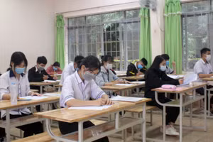 Thí sinh tỉnh Đắk Nông tham gia Kỳ thi tốt nghiệp THPT 2020. Ảnh: C. Chương