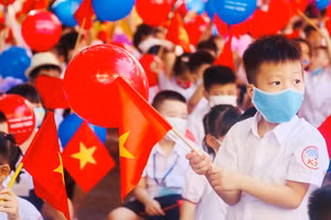 Ngày khai giảng năm học luôn đong đầy trong ký ức mỗi người Việt. Ảnh minh họa