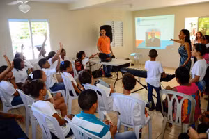 Chất lượng giảng dạy của GV đang được từng bước thực hiện tại Cộng hòa Dominica.