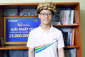 Lưu Đào Dũng Trí – học sinh THPT chuyên Đại học Sư phạm Hà Nội