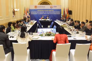 Quang cảnh phiên họp