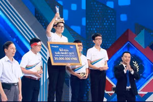 Nguyễn Hoàng Khánh là chủ nhân của chiếc vòng nguyệt quế trong cuộc thi Quý I