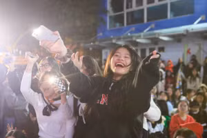 Học sinh Trường THCS Giảng Võ làm "nóng" lễ hội.