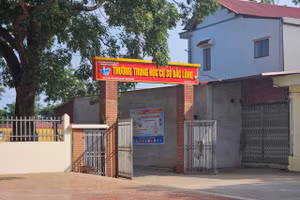 Trường THCS Bắc Lũng nơi xảy ra sự việc.