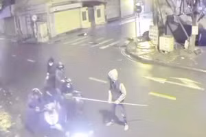 Hình ảnh nhóm cướp gây án ở quận Hà Đông vào rạng sáng 14/3.