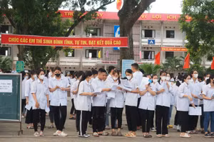 Thí sinh tại điểm thi trường THPT Lạng Giang số 1. 