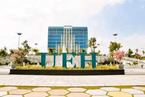 UEH lọt Top 301+ các đại học tốt nhất Châu Á