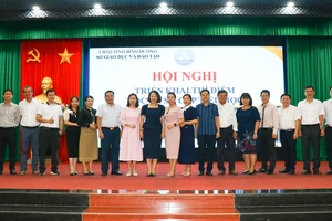 Hội nghị triển khai thí điểm học bạ số cấp Tiểu học năm học 2023-2024 ở Bình Dương. (Ảnh: Sở GD&ĐT Bình Dương)