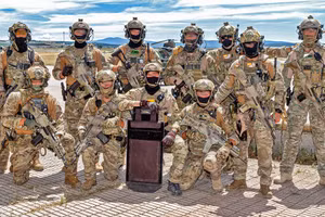 Xung đột và sự ra đời của Lực lượng 35