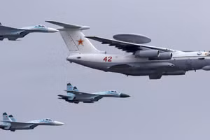 AWACS A-50U bắt đồng loạt 300 mục tiêu, chỉ huy 40 máy bay tấn công 