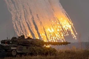 Leopard 2 bị biến thành lợn què?