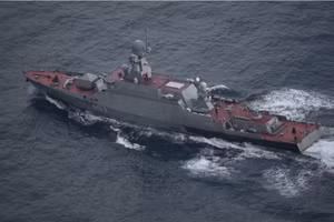 Tàu tên lửa Serpukhov hư hỏng sau vụ cháy bất ngờ ở Kaliningrad