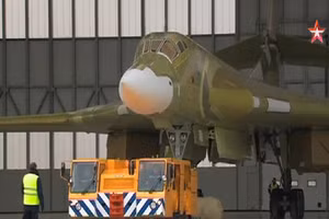 Nhà máy hàng không Kazan hết tốc lực sản xuất Tu-160M