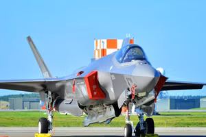 Lộ diện phi đội tiêm kích thế hệ năm hùng hậu nhất Đông Nam Á