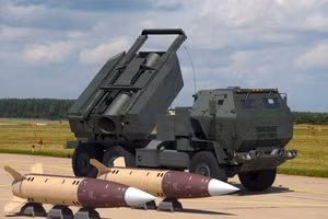 Mỹ chấp thuận để Ukraine tự quyết định phạm vi tấn công của HIMARS