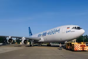 UAC trưng bày máy bay Il-96-400M nâng cấp