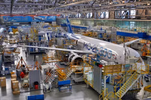 Hàng không Nga đối diện tình trạng nghiêm trọng