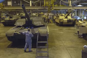 Tốc độ sản xuất xe tăng Abrams của Mỹ giảm nghiêm trọng so với thập niên 1980